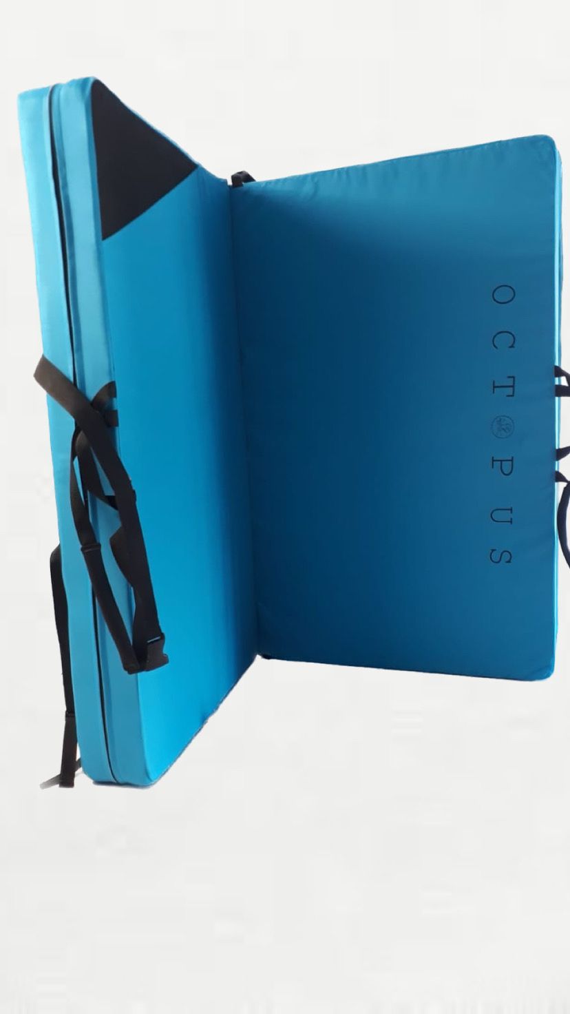 Octopus Crash Pad