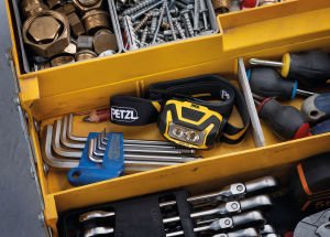 Petzl Aria 2R Kafa Feneri E071AA00 (600 Lümen)